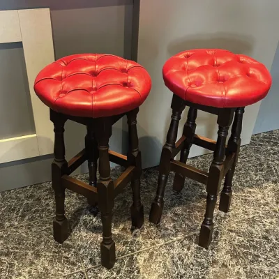 Red Buttoned Bar Stool Tops With Tall Frame